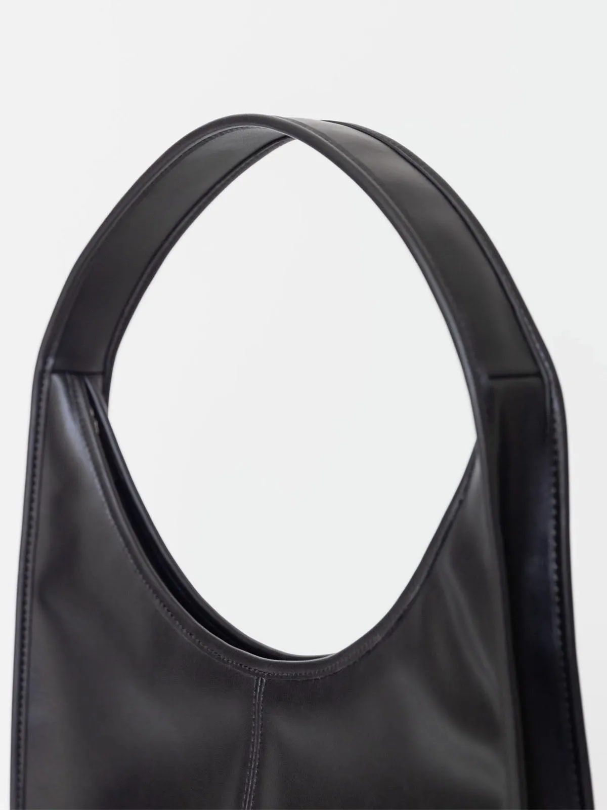 Large Capacity Egg-Shaped Silhouette Black Tote Bag