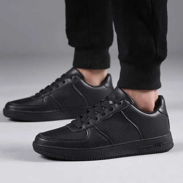 Non-Slip Men Sneakers White Breathable Casual Male Outdoor Walking Shoes Fashion Flat High-Quality Shoes Comfortable