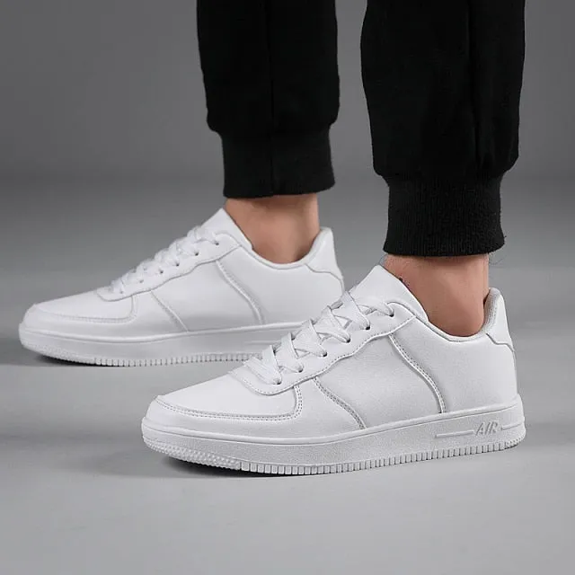 Non-Slip Men Sneakers White Breathable Casual Male Outdoor Walking Shoes Fashion Flat High-Quality Shoes Comfortable
