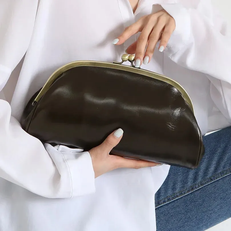 TEEK - Vintage Kiss Lock Clutches
