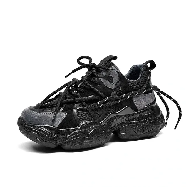 USS Shoes Oluche Women's Lace Up Sneakers