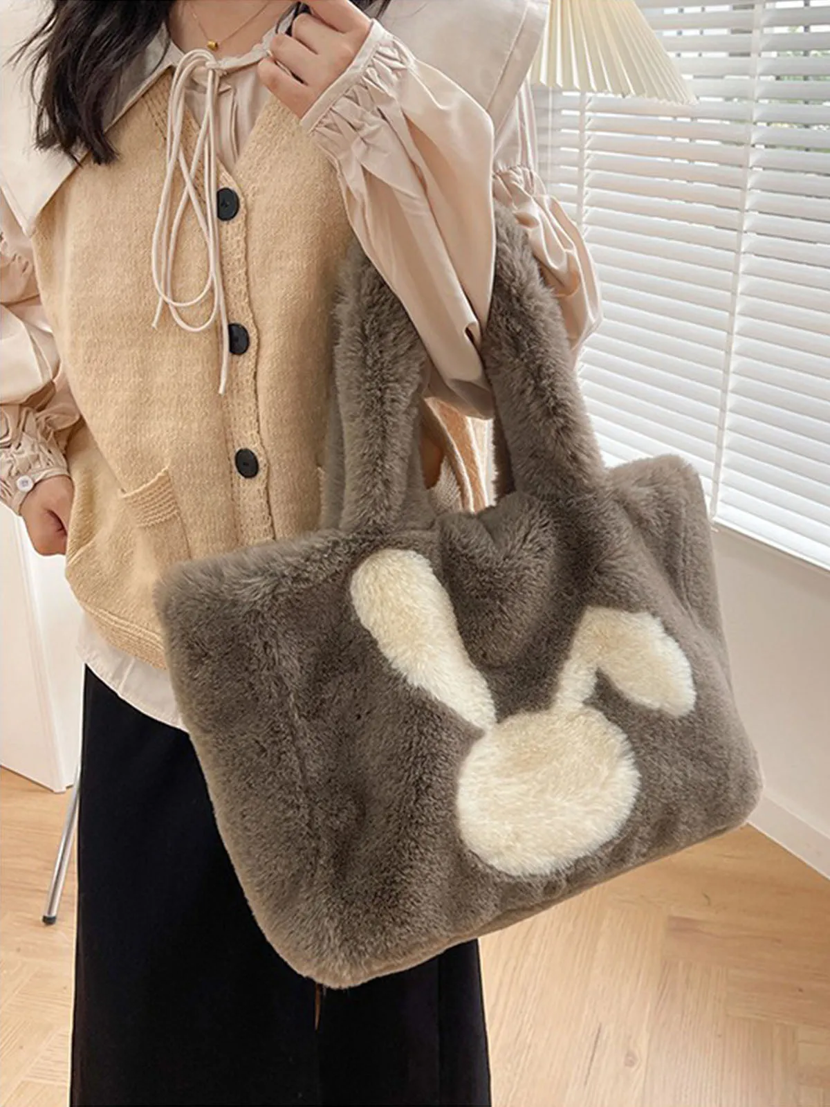 Winter Large Capacity Fluffy Tote Bag Rabbit Print Plush Shoulder Bag