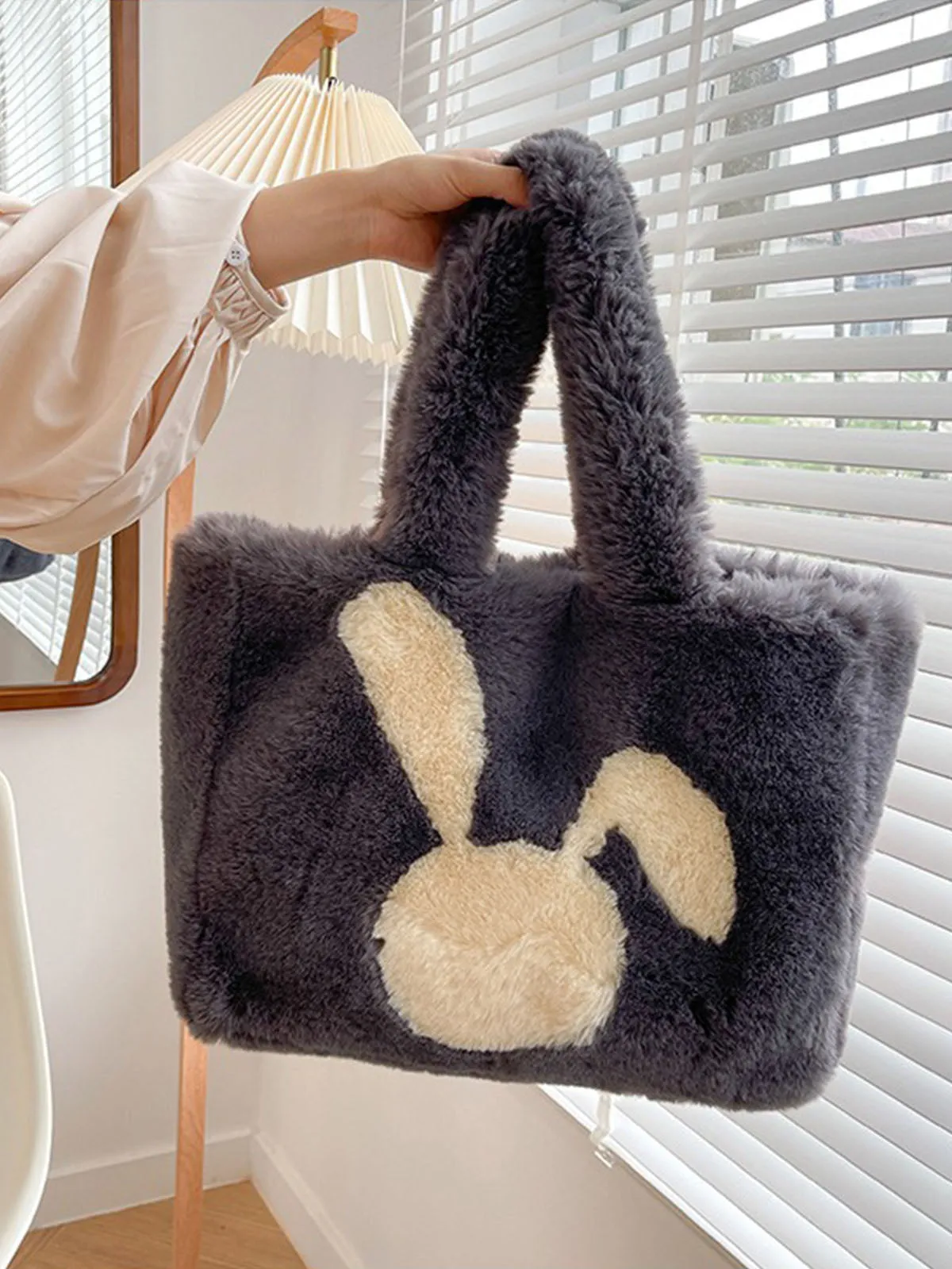 Winter Large Capacity Fluffy Tote Bag Rabbit Print Plush Shoulder Bag
