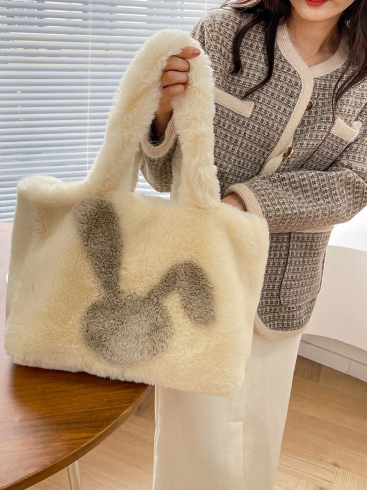 Winter Large Capacity Fluffy Tote Bag Rabbit Print Plush Shoulder Bag