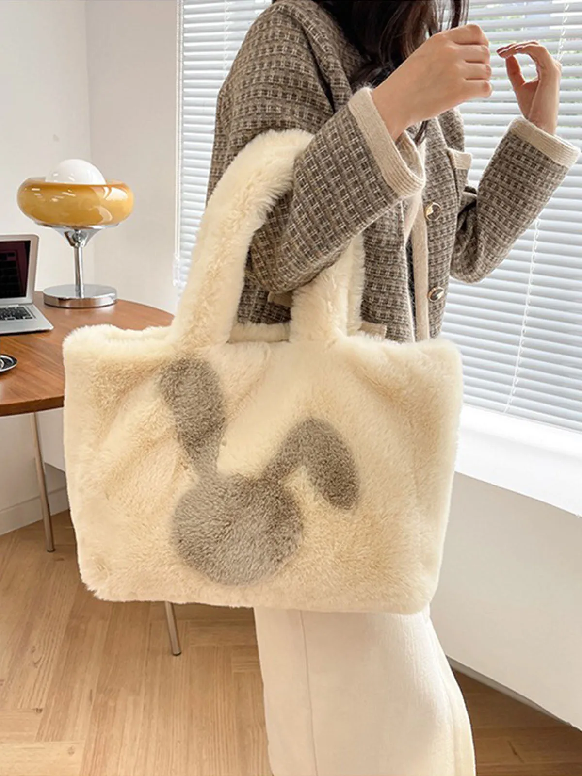 Winter Large Capacity Fluffy Tote Bag Rabbit Print Plush Shoulder Bag